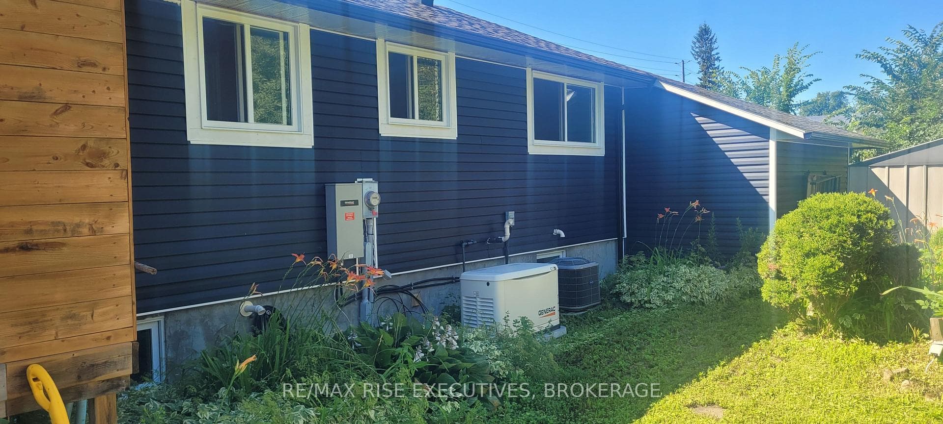 72 Eric Hutcheson Road photo 26