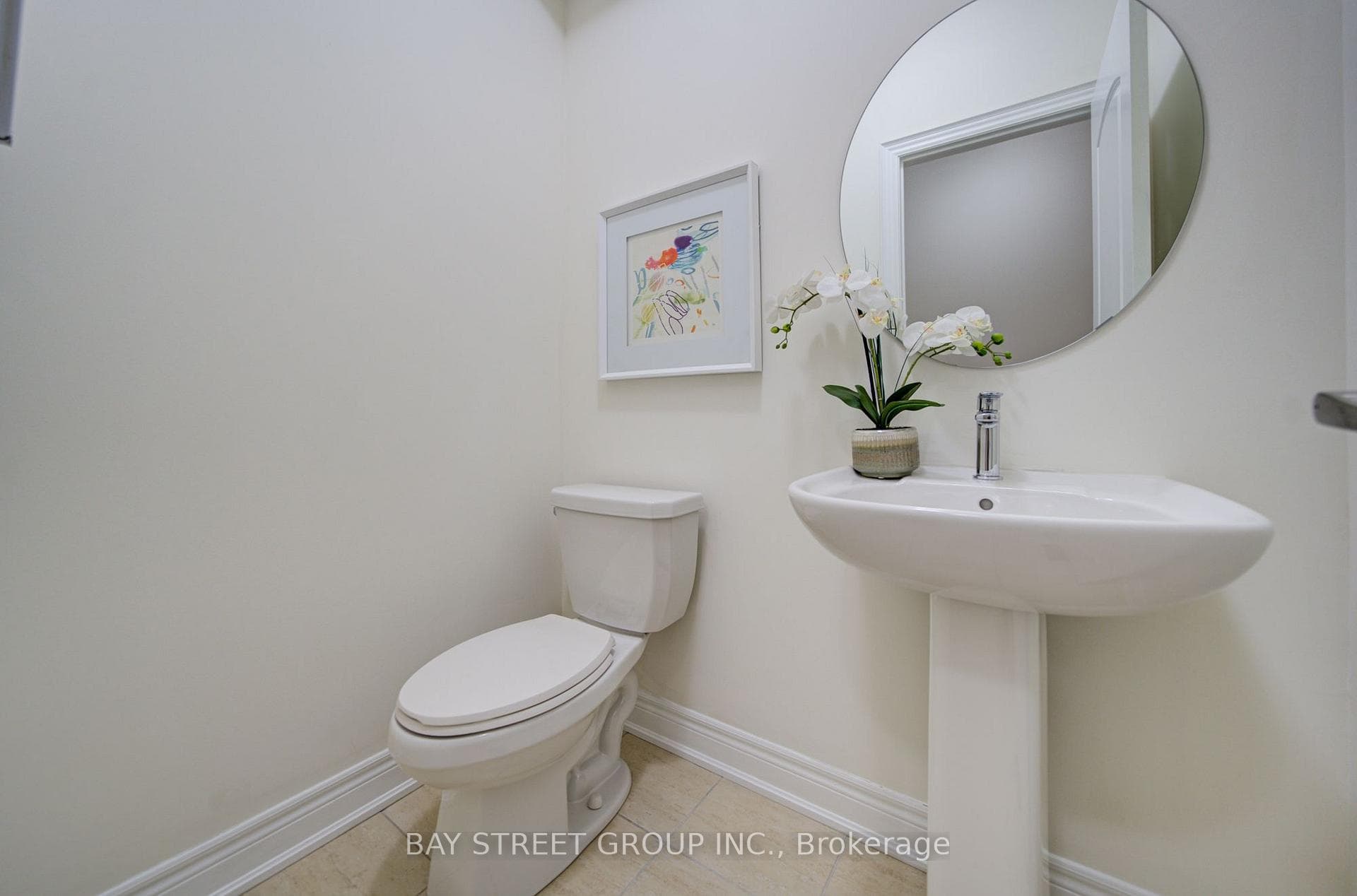 113 Drizzel Crescent photo 6