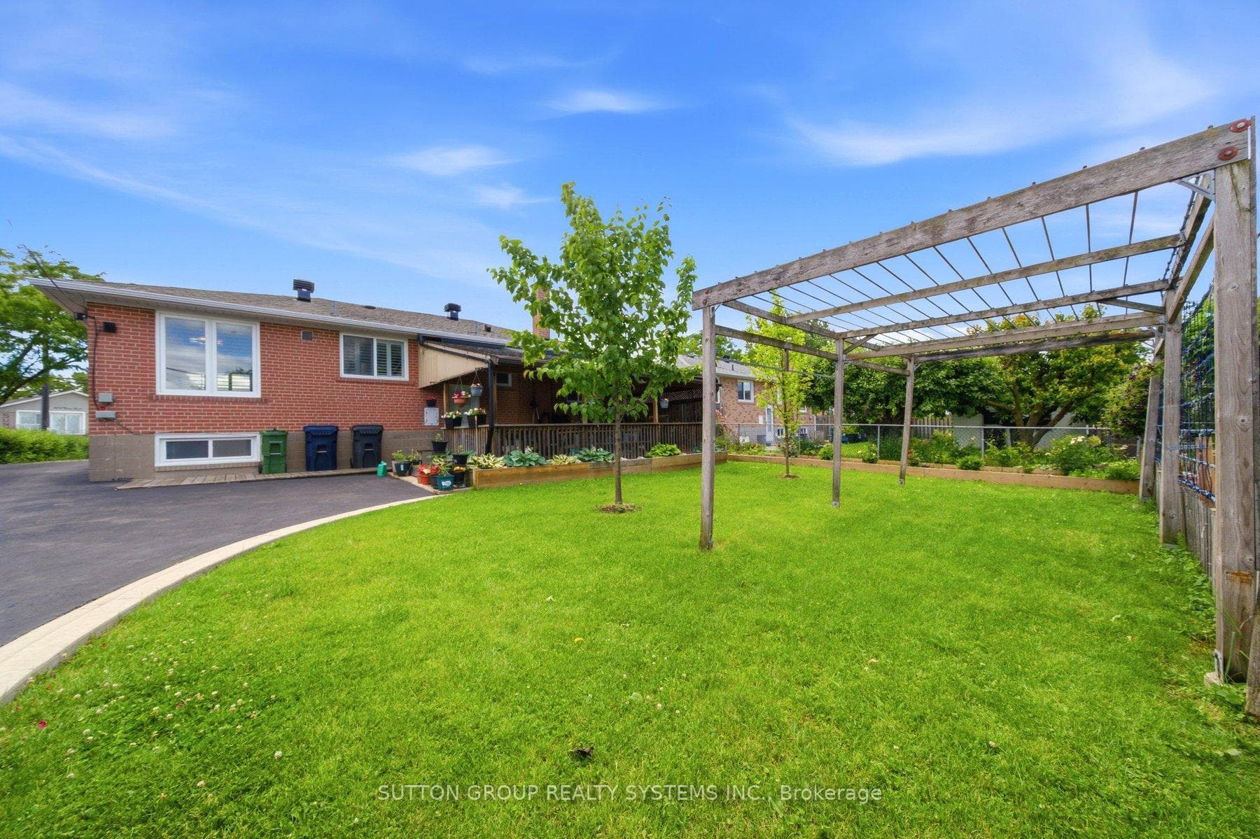 2870 Weston Road photo 38