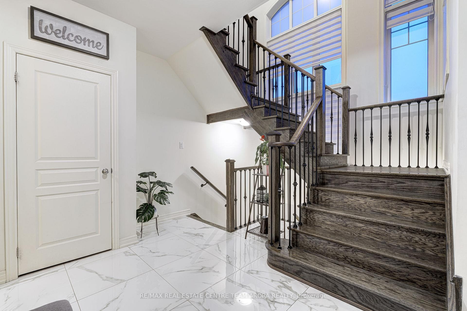 485 Veterans Drive photo 6