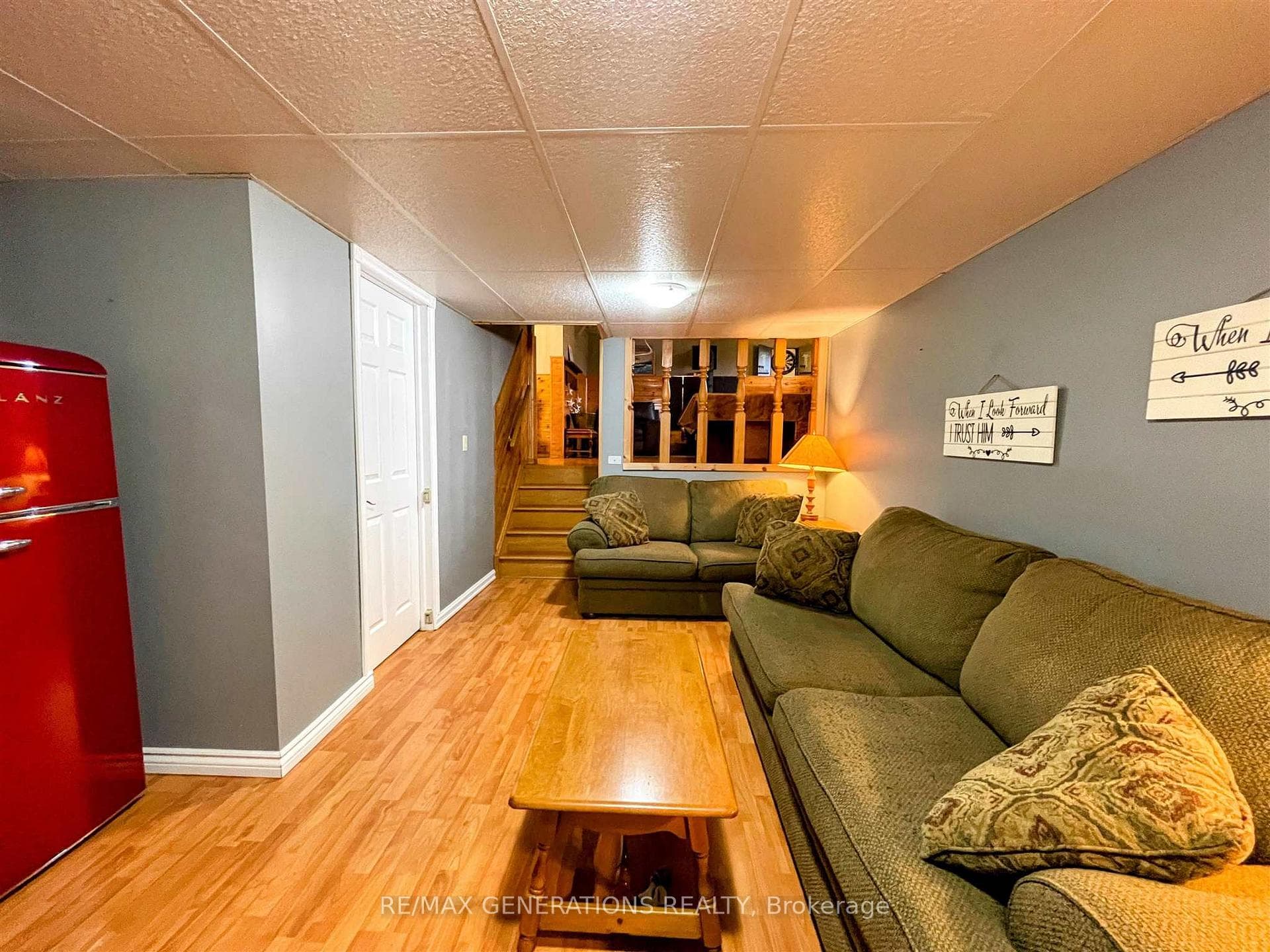 28 Michano Drive photo 28