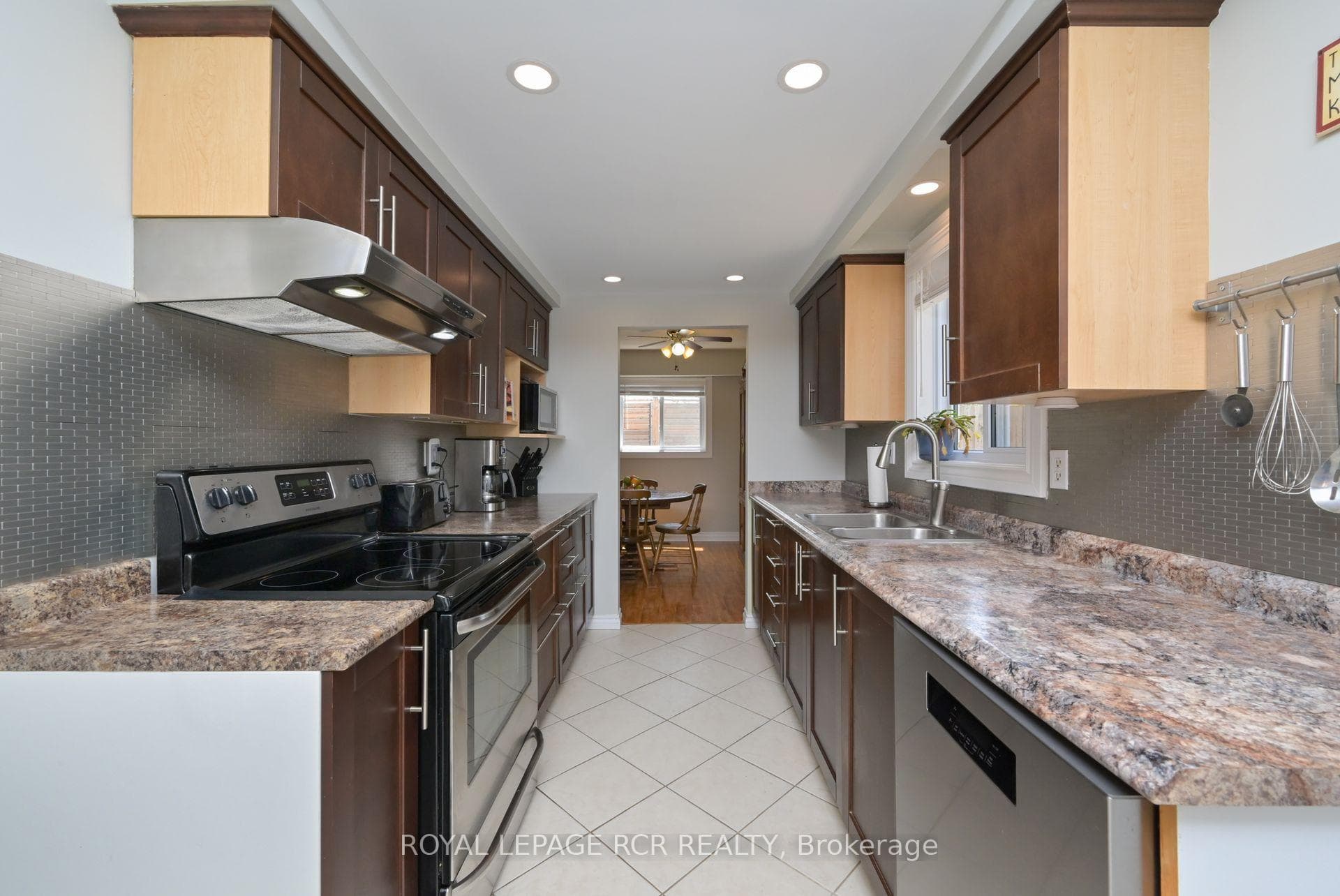 173 Beattie Avenue photo 5