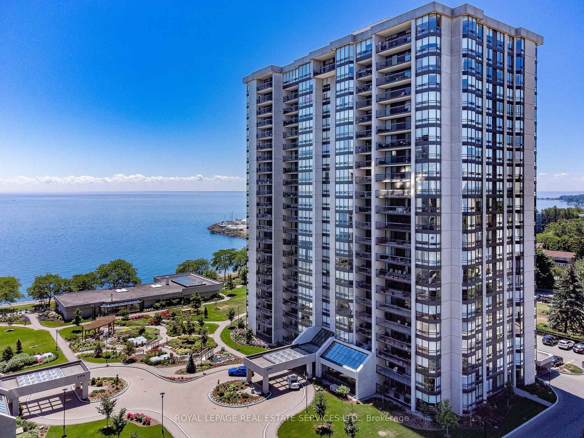 2180 Marine Drive, Oakville