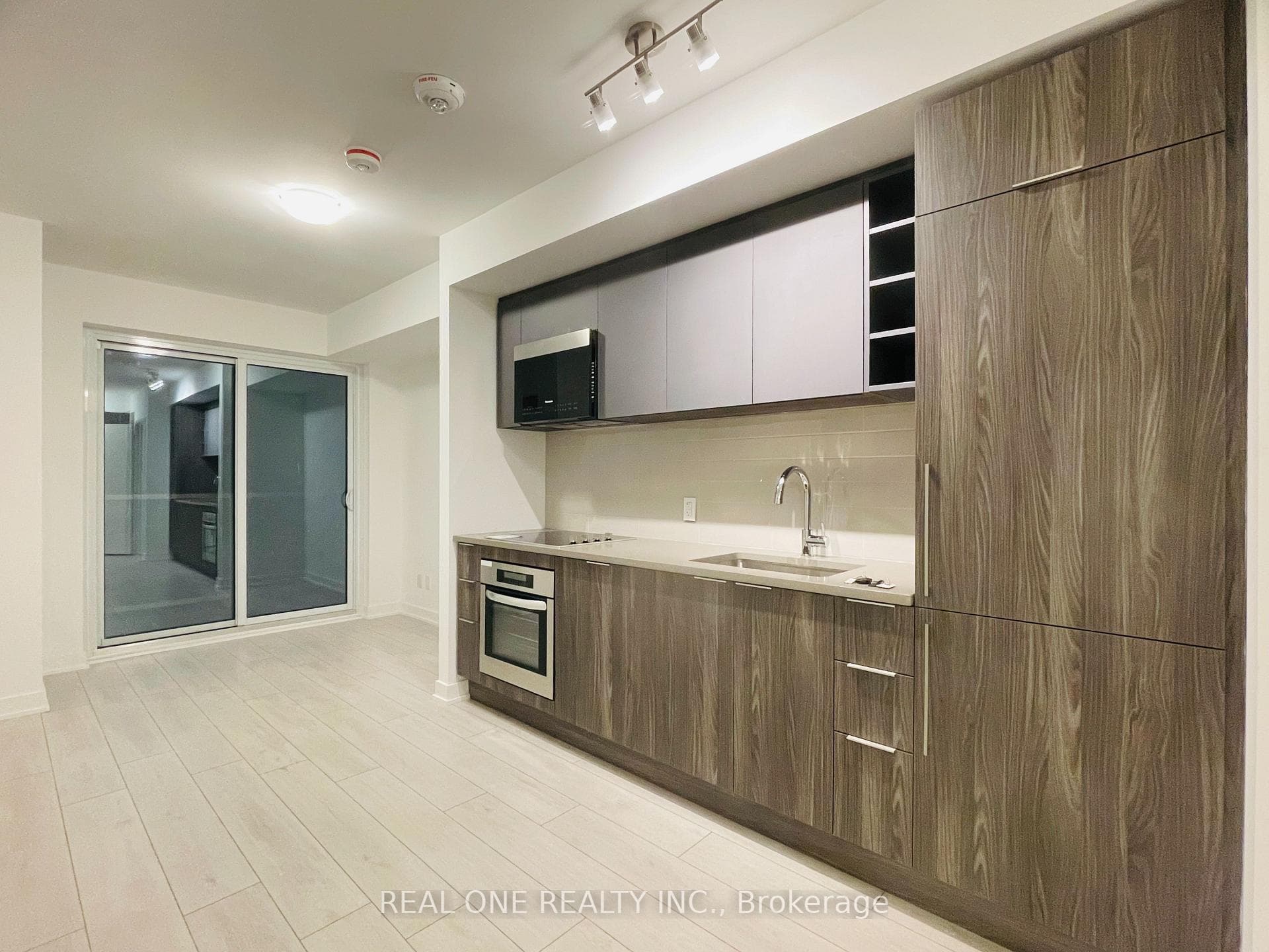 2033 Kennedy Road Unit 2601 photo 5