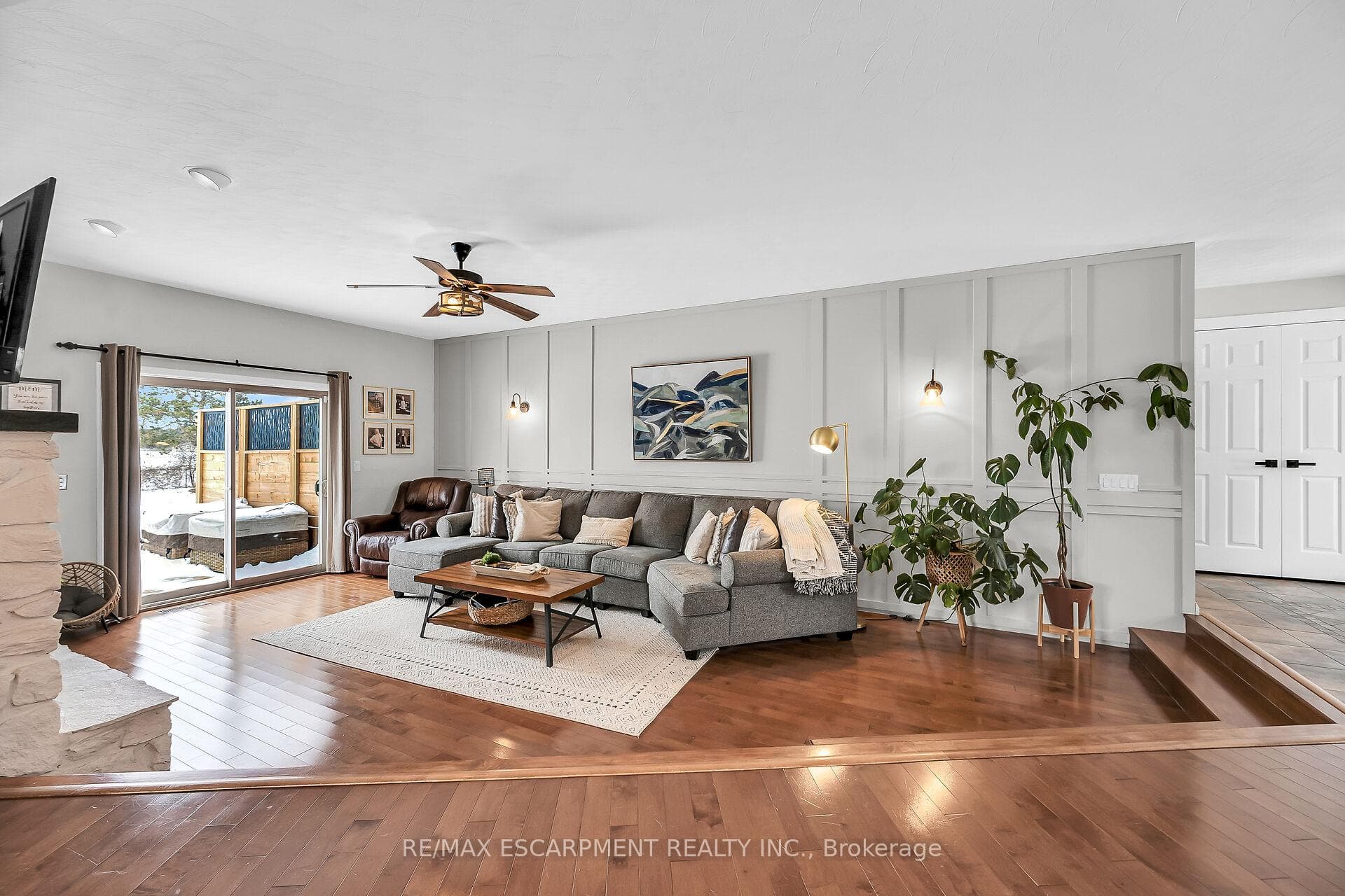 653 Highway 6 N/A photo 5