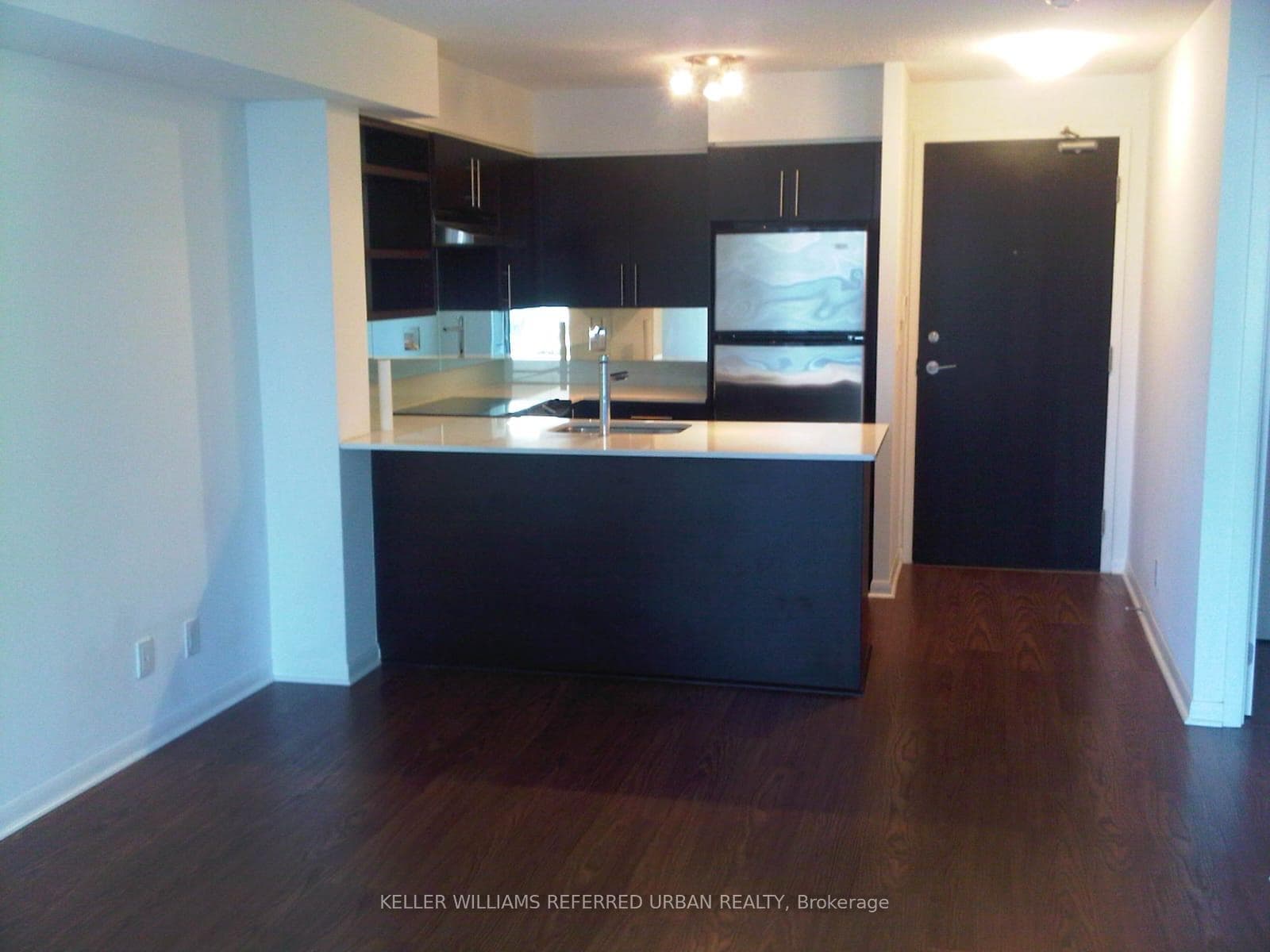 96 St Patrick Street Unit 1605 photo 6