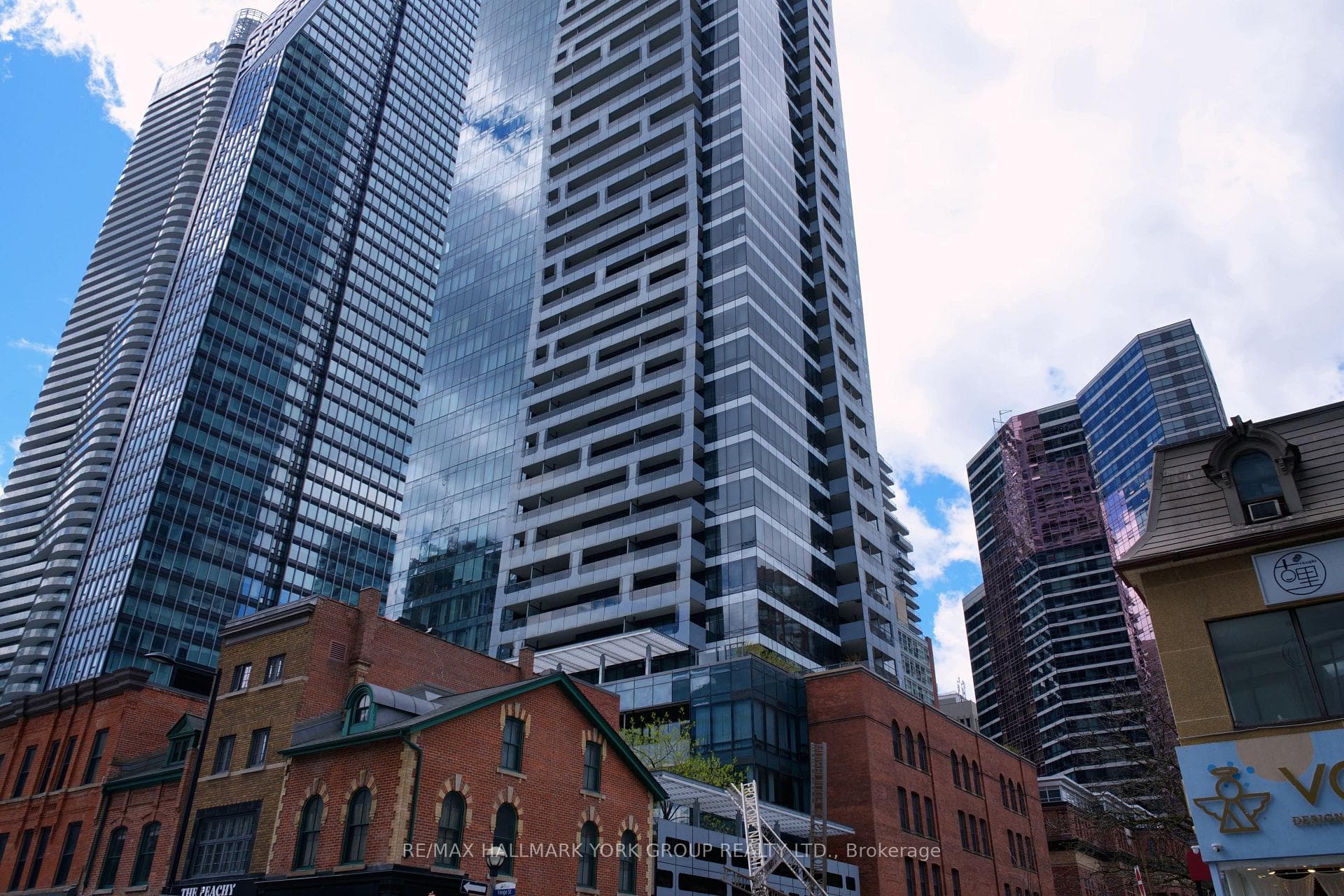 5 St Joseph Street Unit 2005 photo 4