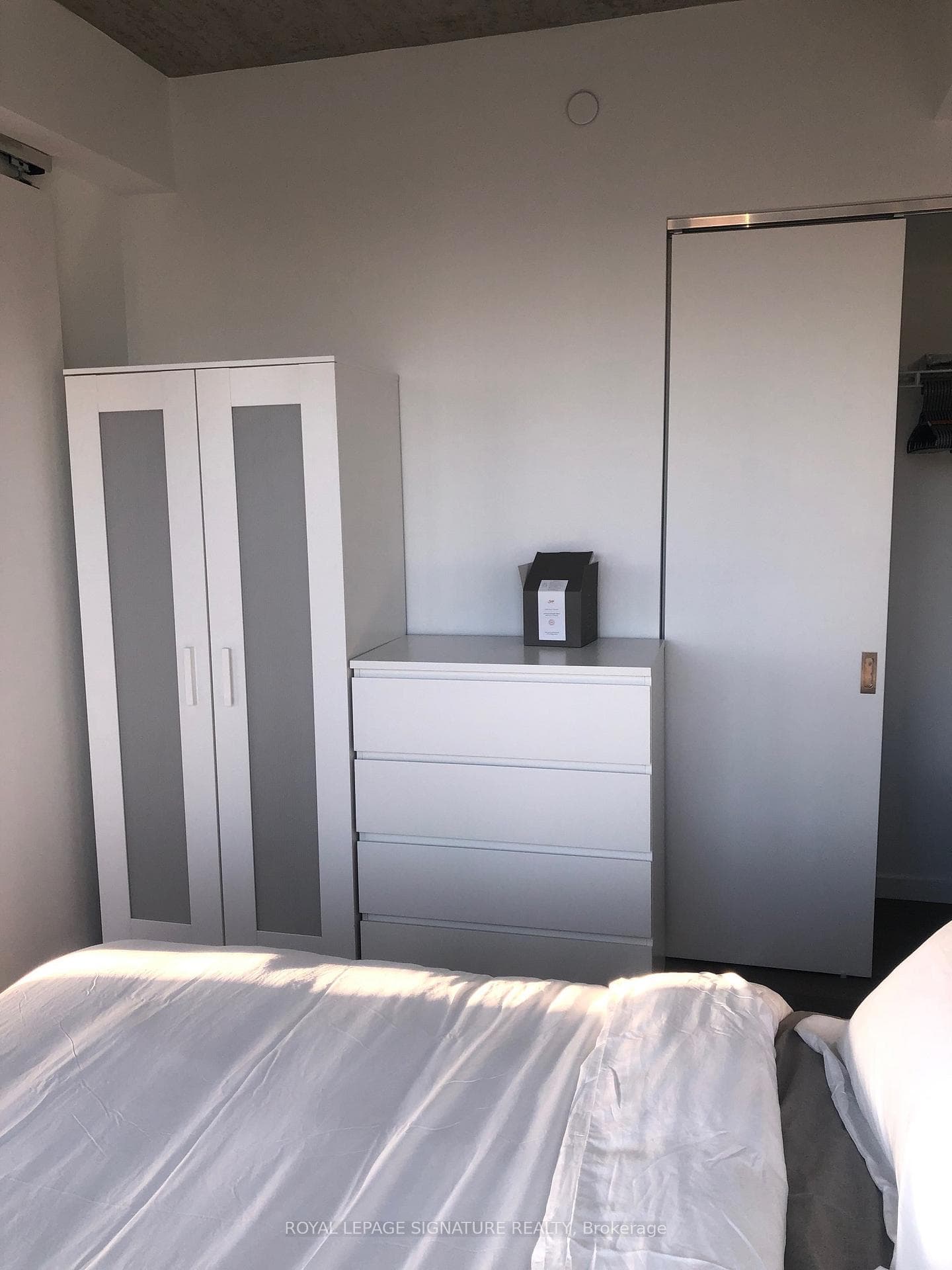 7 Smith Crescent Unit 419 photo 6
