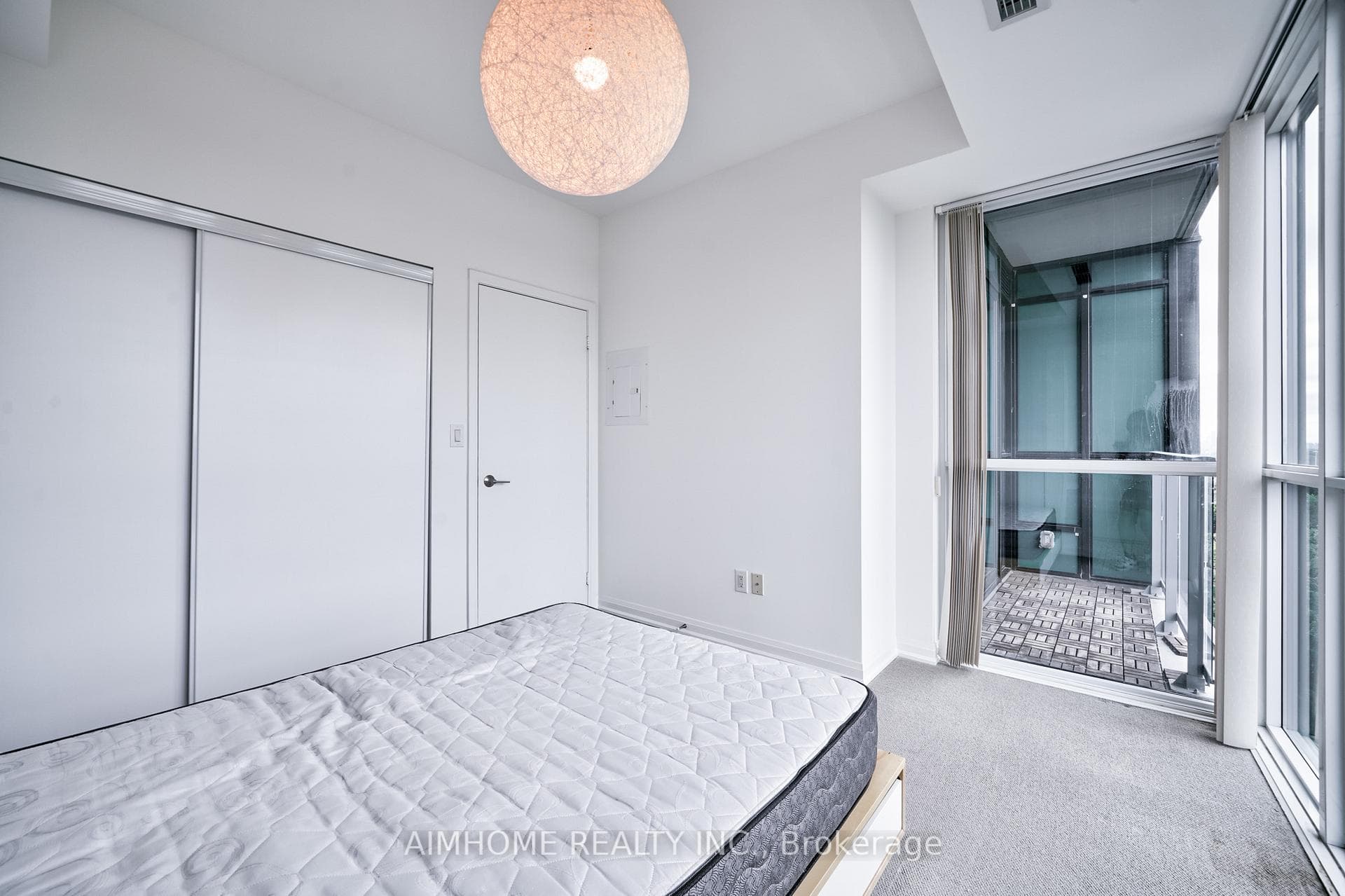 11 Bogert Avenue Unit 904 photo 18