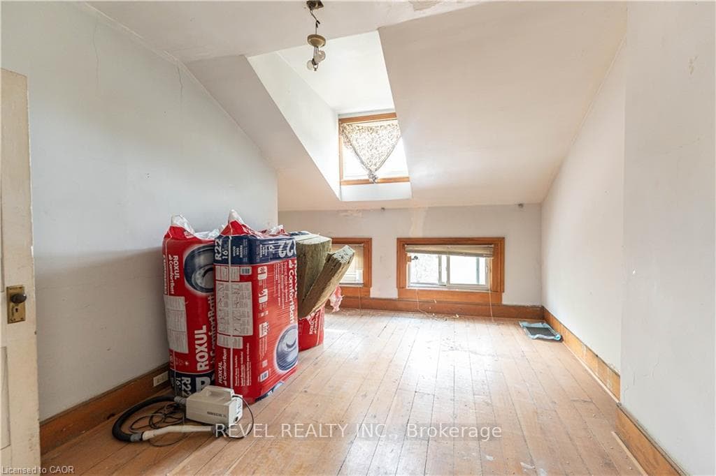 166-168 Macnab Street photo 40