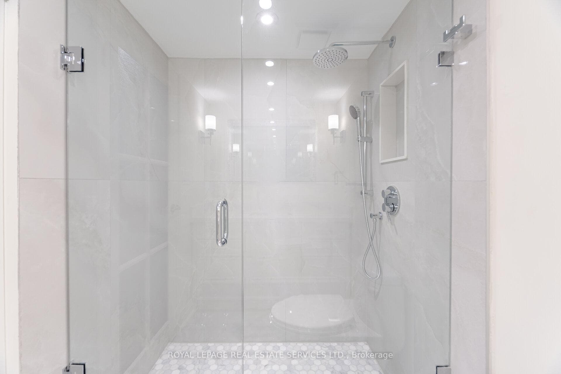 2180 Marine Drive Unit 306 photo 24