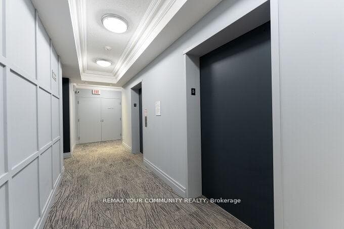 11121 Yonge Street Unit 519 photo 6