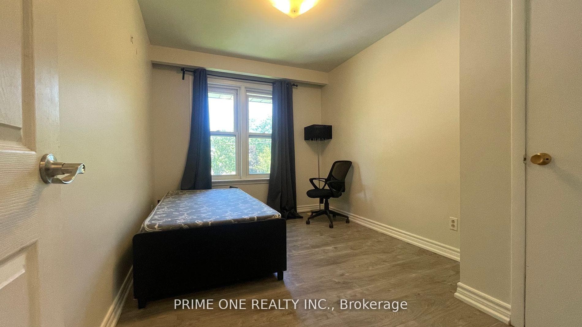 164 Meadowvale Road Unit Main photo 11