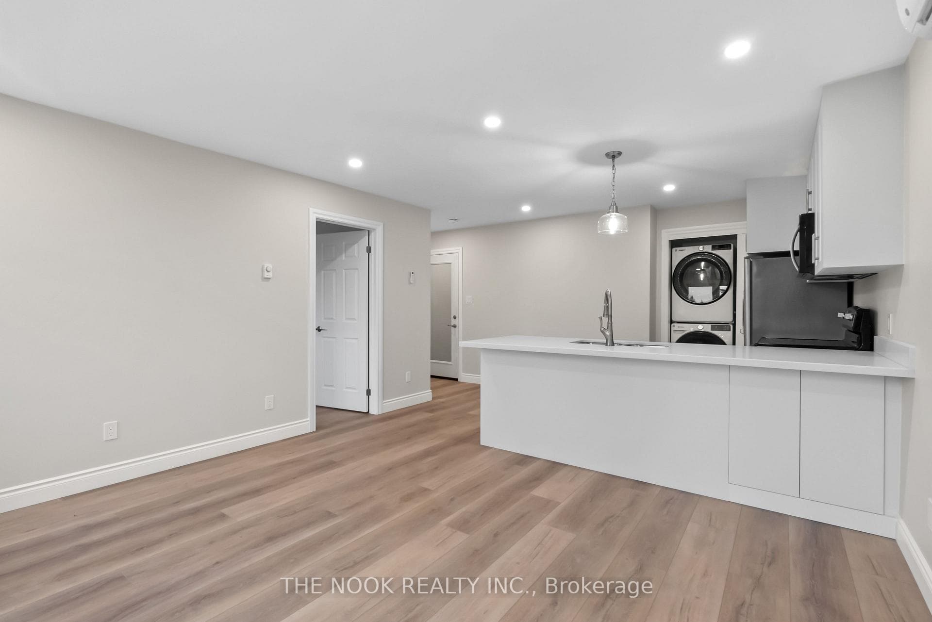 315 Aldred Drive photo 16