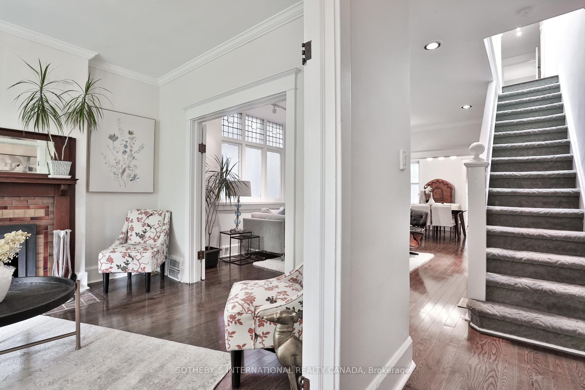 32 Fulton Avenue photo 3