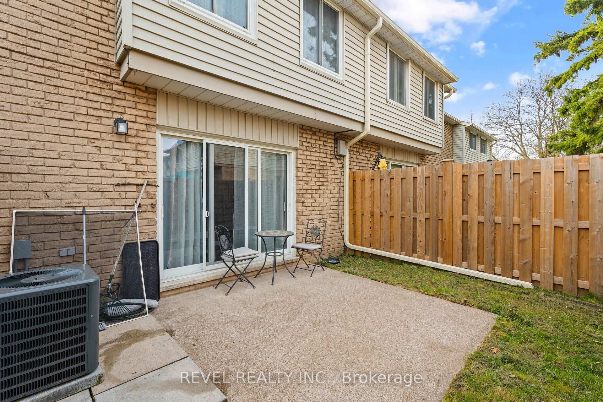 6767 Thorold Stone Road Unit 5 photo 29