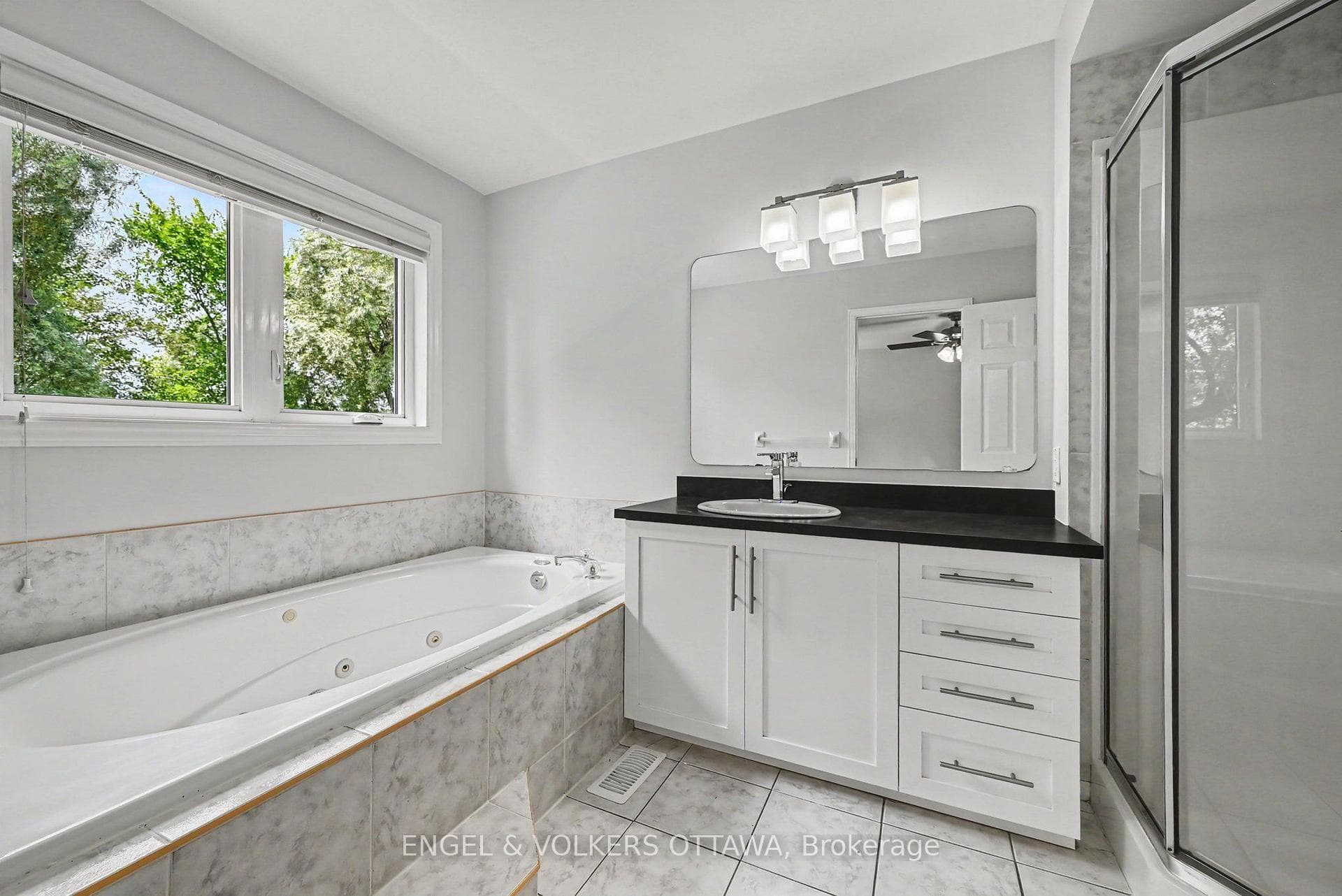 101 Margrave Avenue photo 13