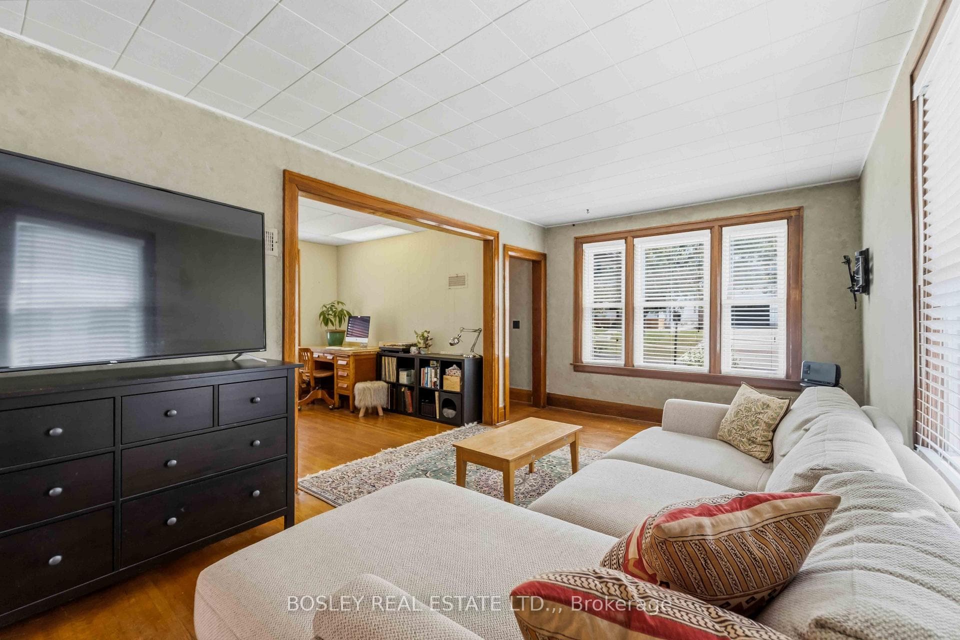 99 Welland Street photo 15