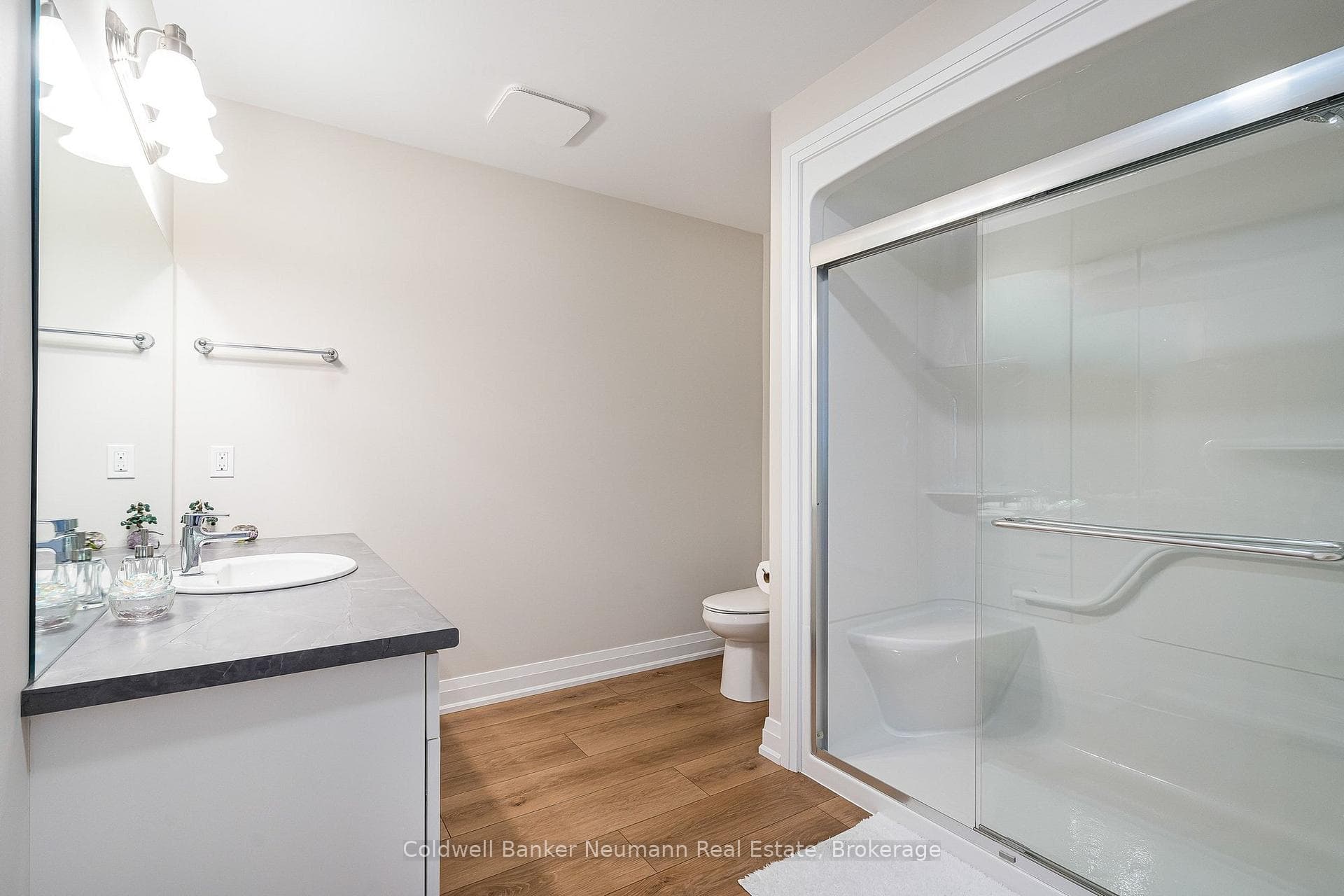 150 Durham Road photo 15