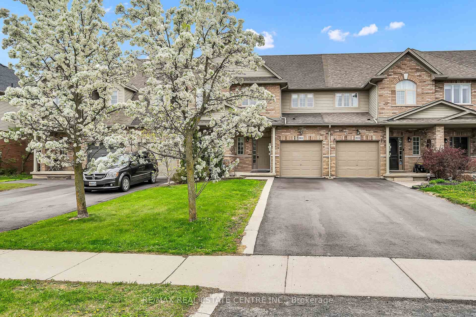 301 Southbrook Drive photo 3