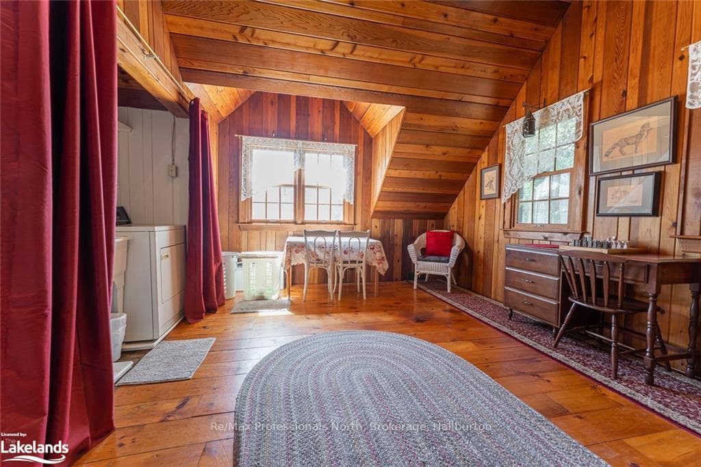1011 STERLING Lane photo 31