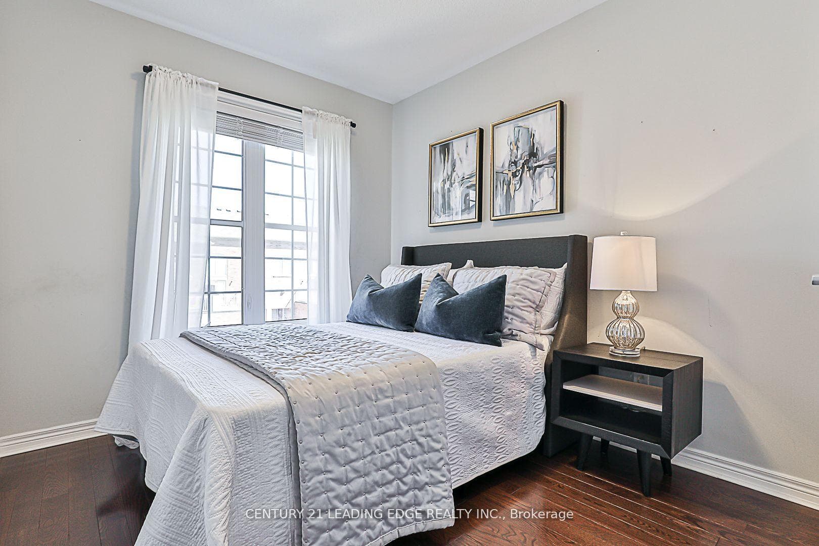 10 TUFO Avenue photo 27
