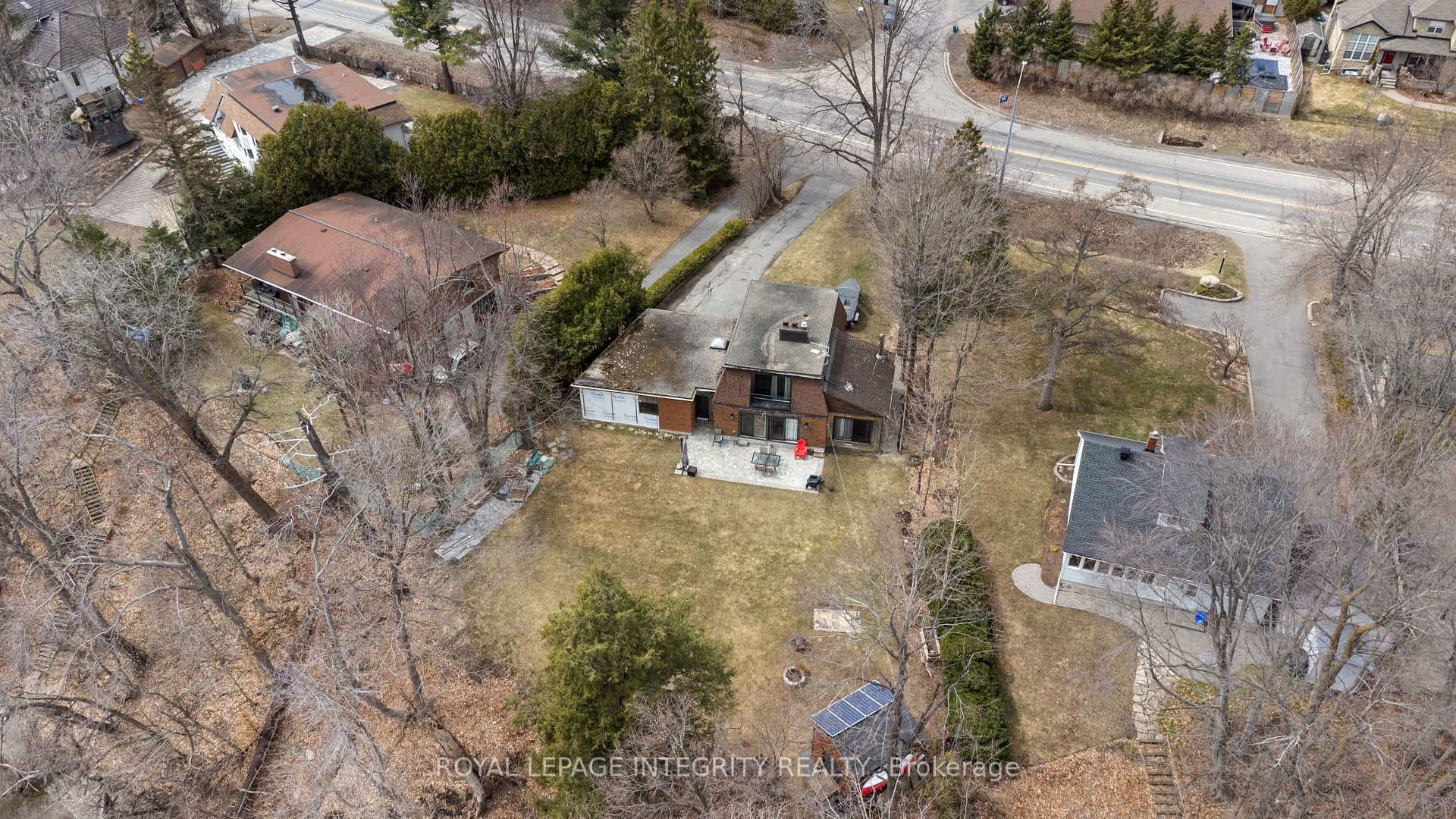 2061 Prince Of Wales Drive photo 10