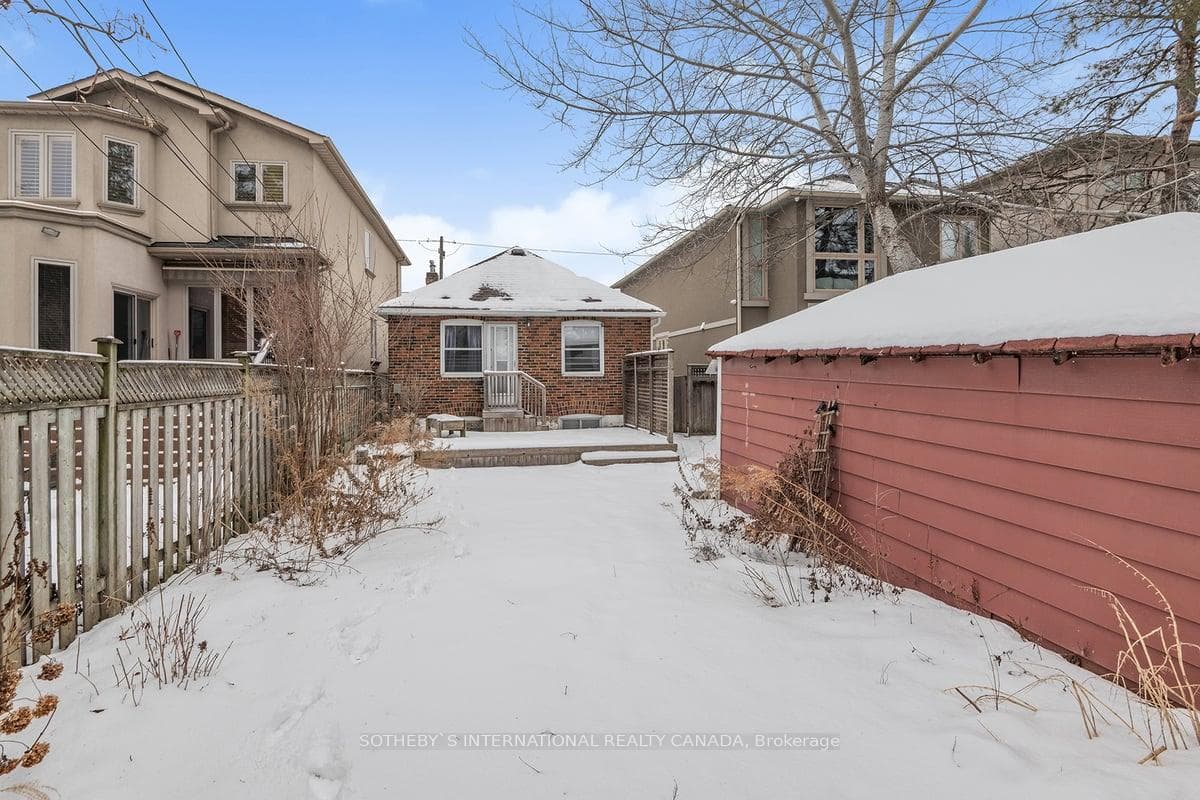 177 Joicey Boulevard photo 15