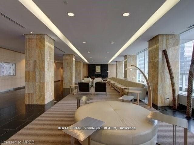 65 Bremner Boulevard Unit 2401 photo 3