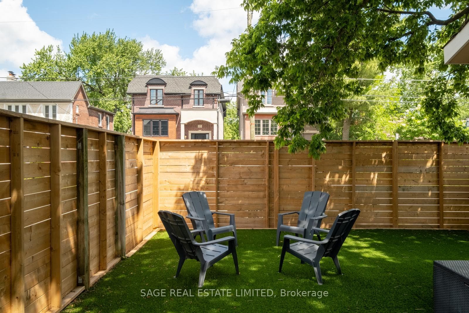 59 Kalmar Avenue photo 48
