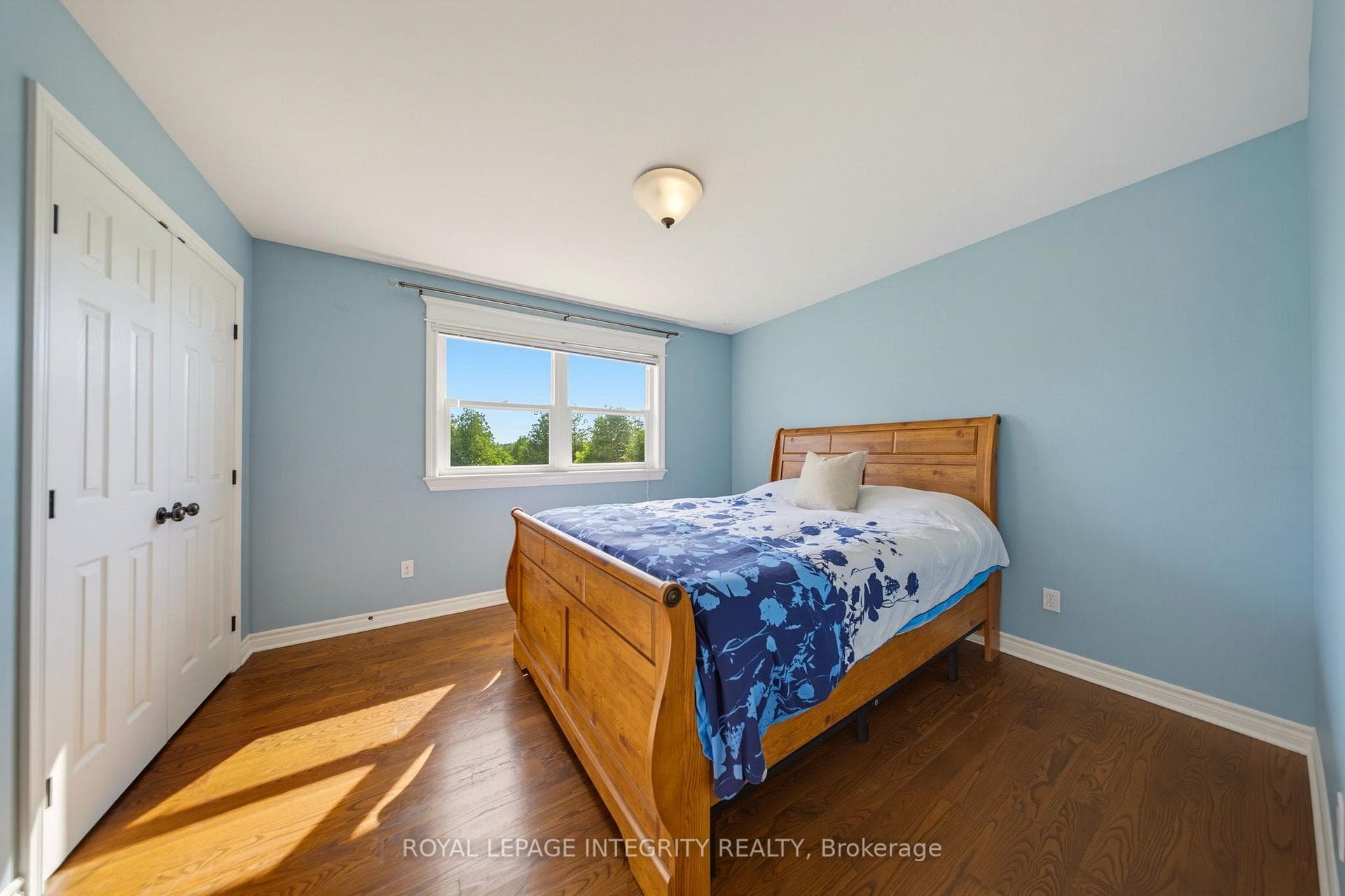 562 Pennycross Lane photo 32