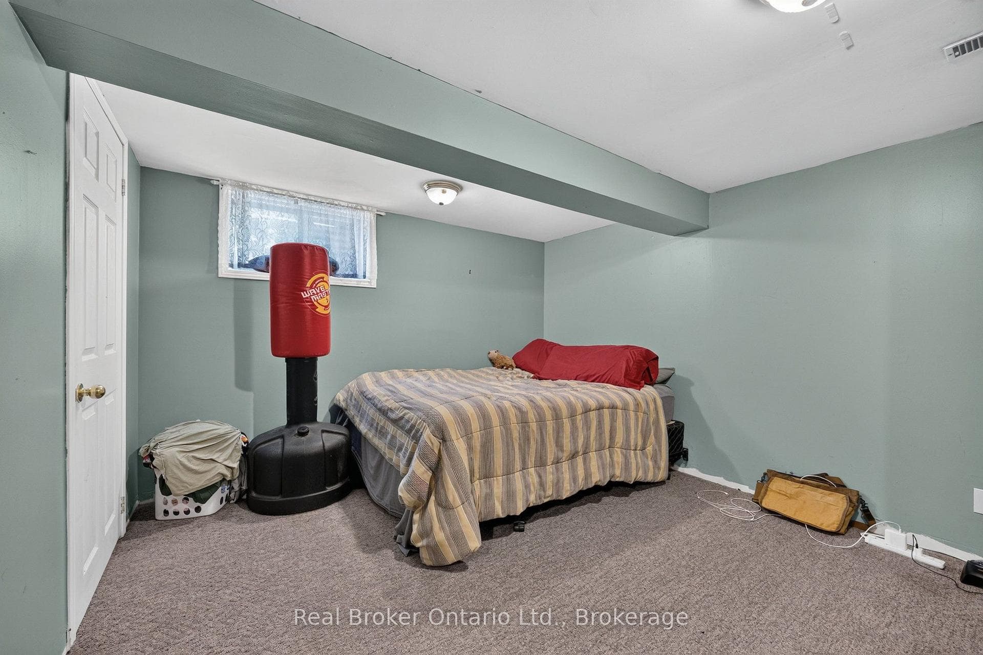 59 Trafalgar Road photo 34