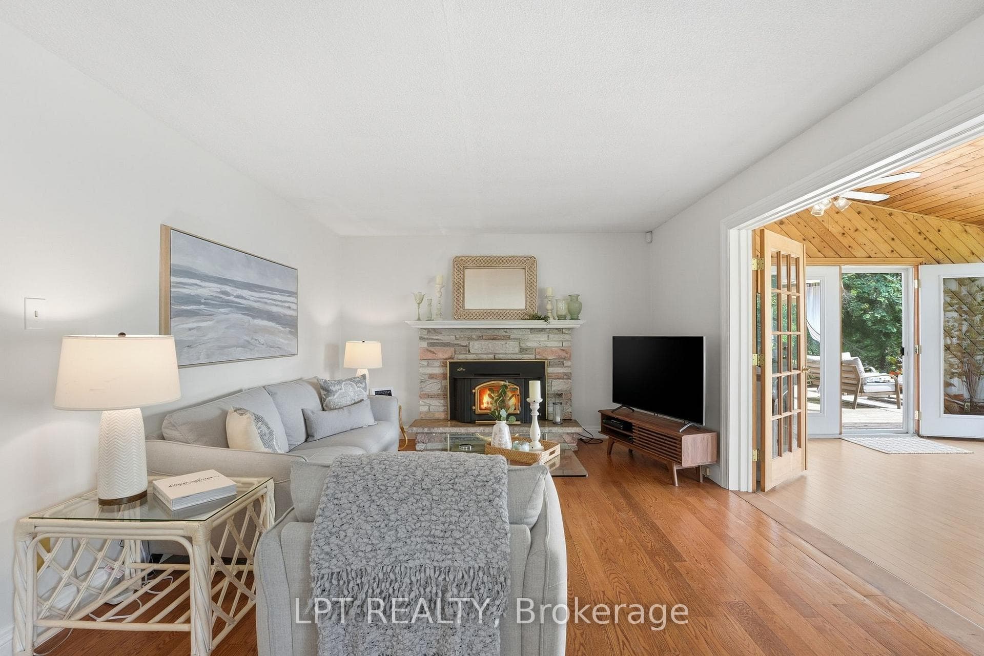 19700 Marsh Hill Road photo 11