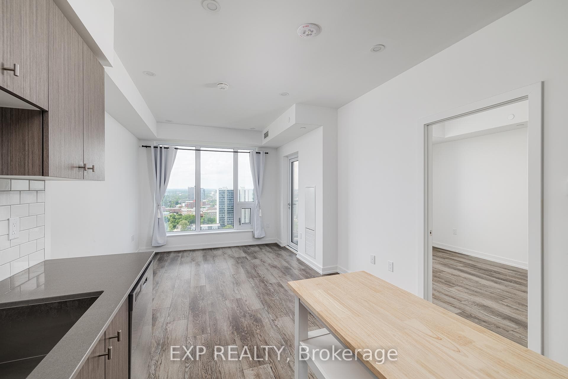 15 Wellington Street Unit 2311 photo 6