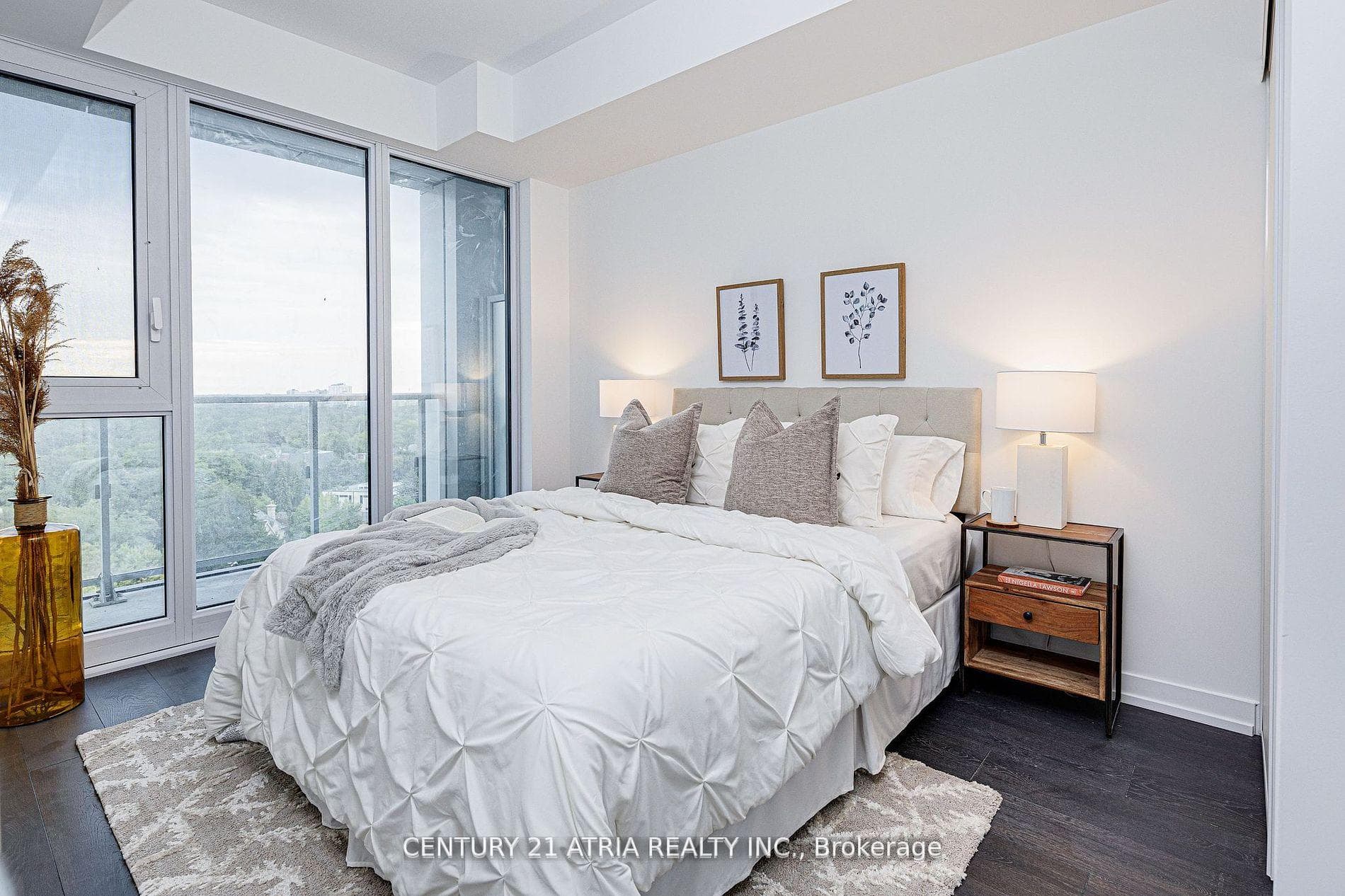 2020 Bathurst Street Unit 1718 photo 7