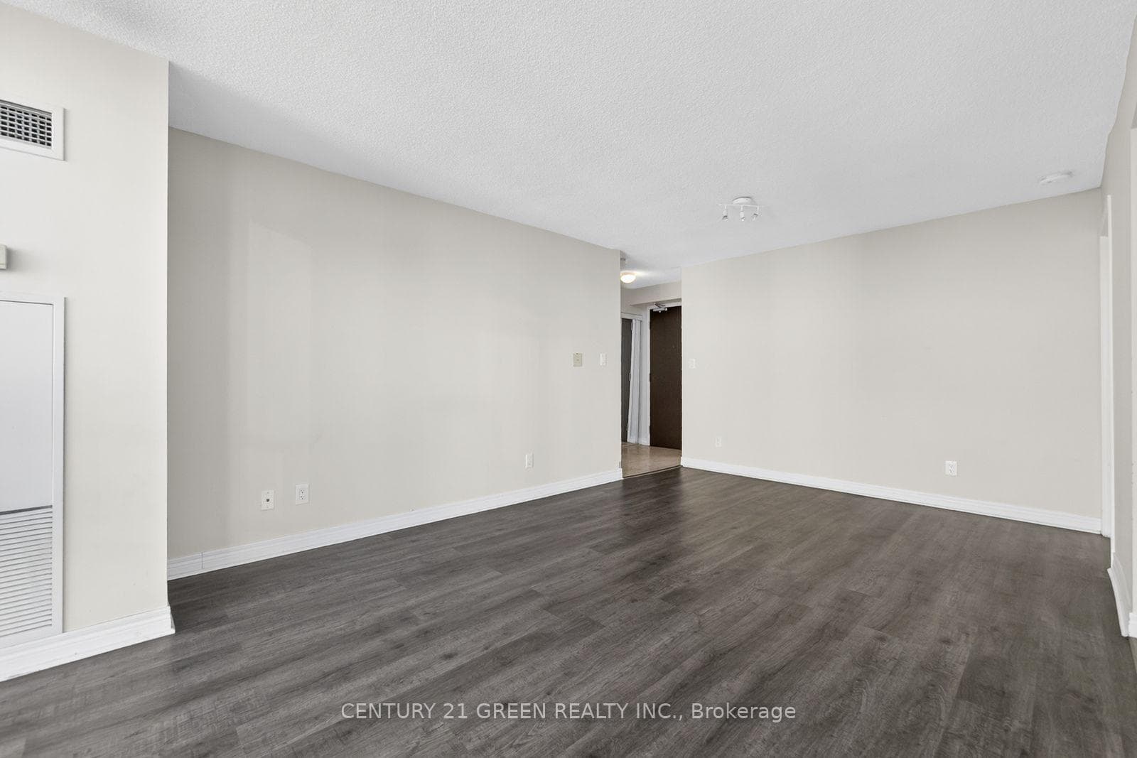 208 Enfield Place Unit 2909 photo 3