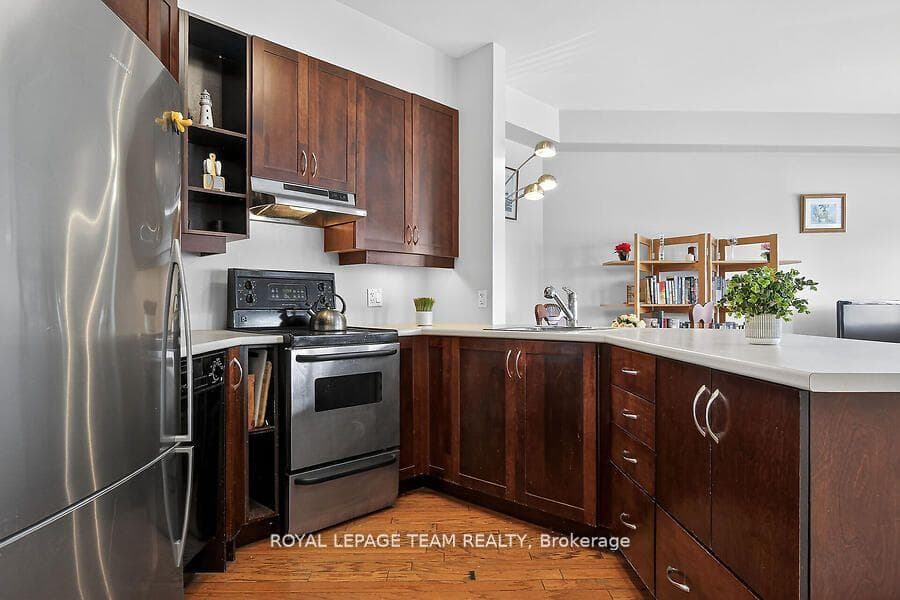 124 Guigues Avenue Unit B204 photo 12