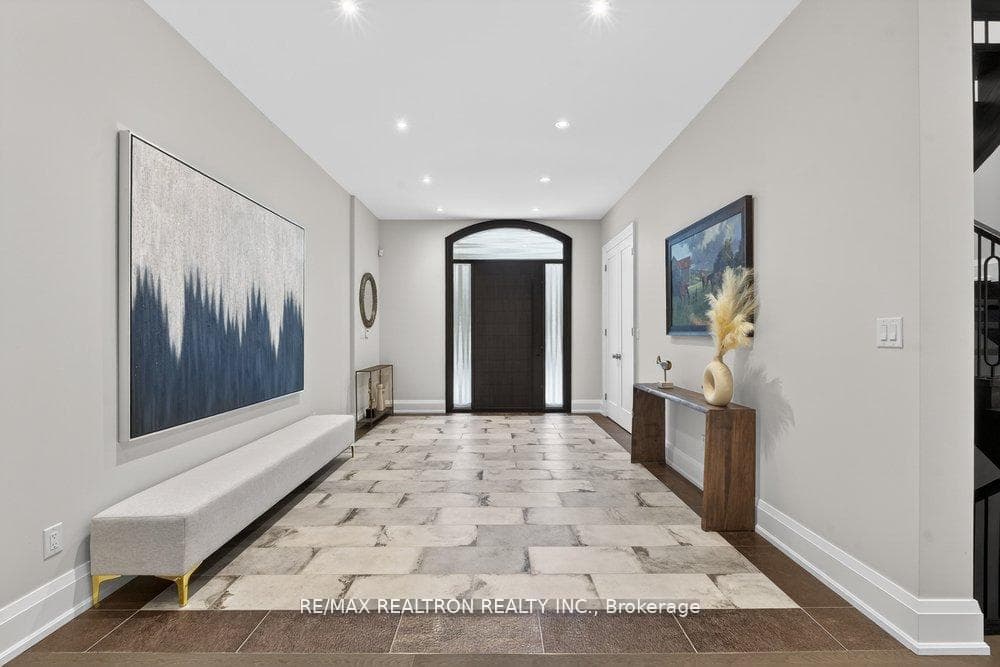 14705 Jane Street photo 9