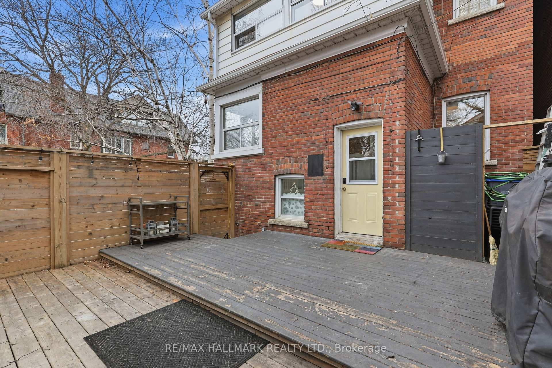 93 Dixon Avenue photo 39
