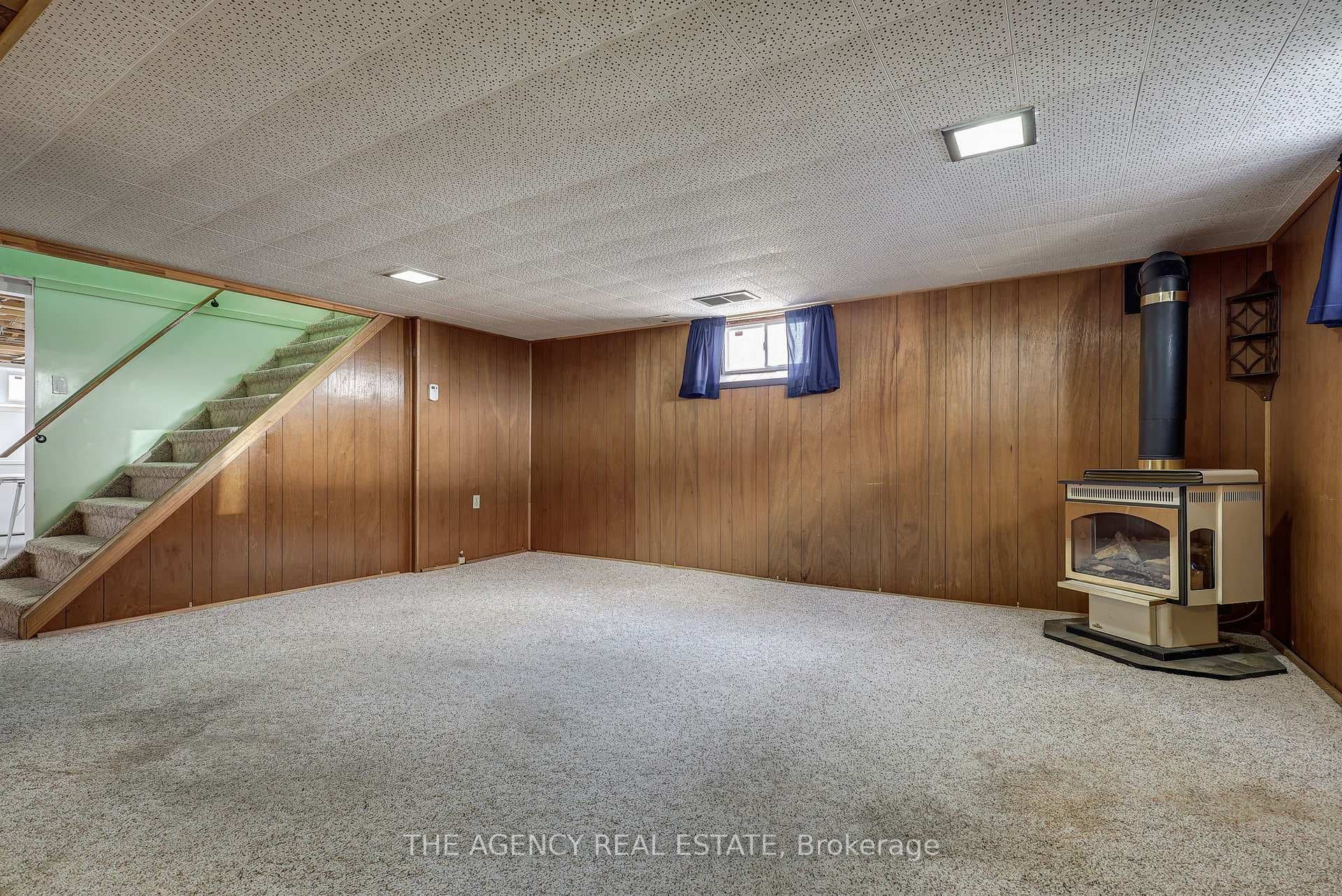 367 Beachwood Avenue photo 29
