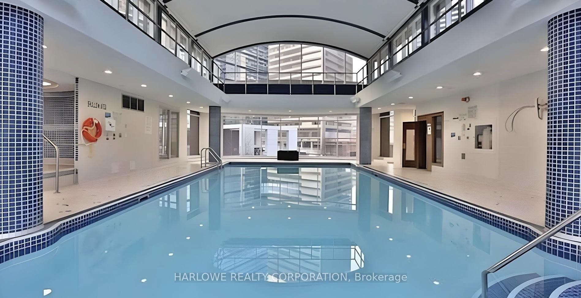 23 Sheppard Avenue Unit 1402 photo 10