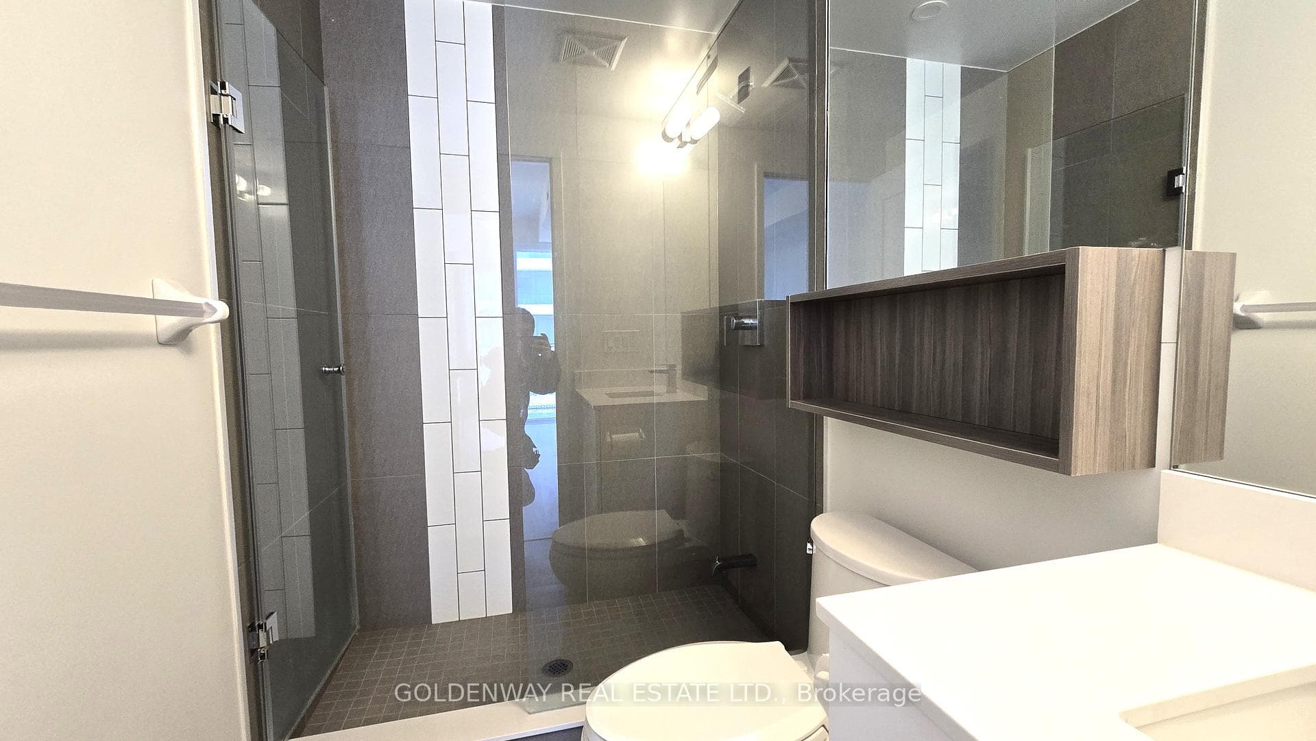 135 Lower Sherbourne Street Unit 2725 photo 21