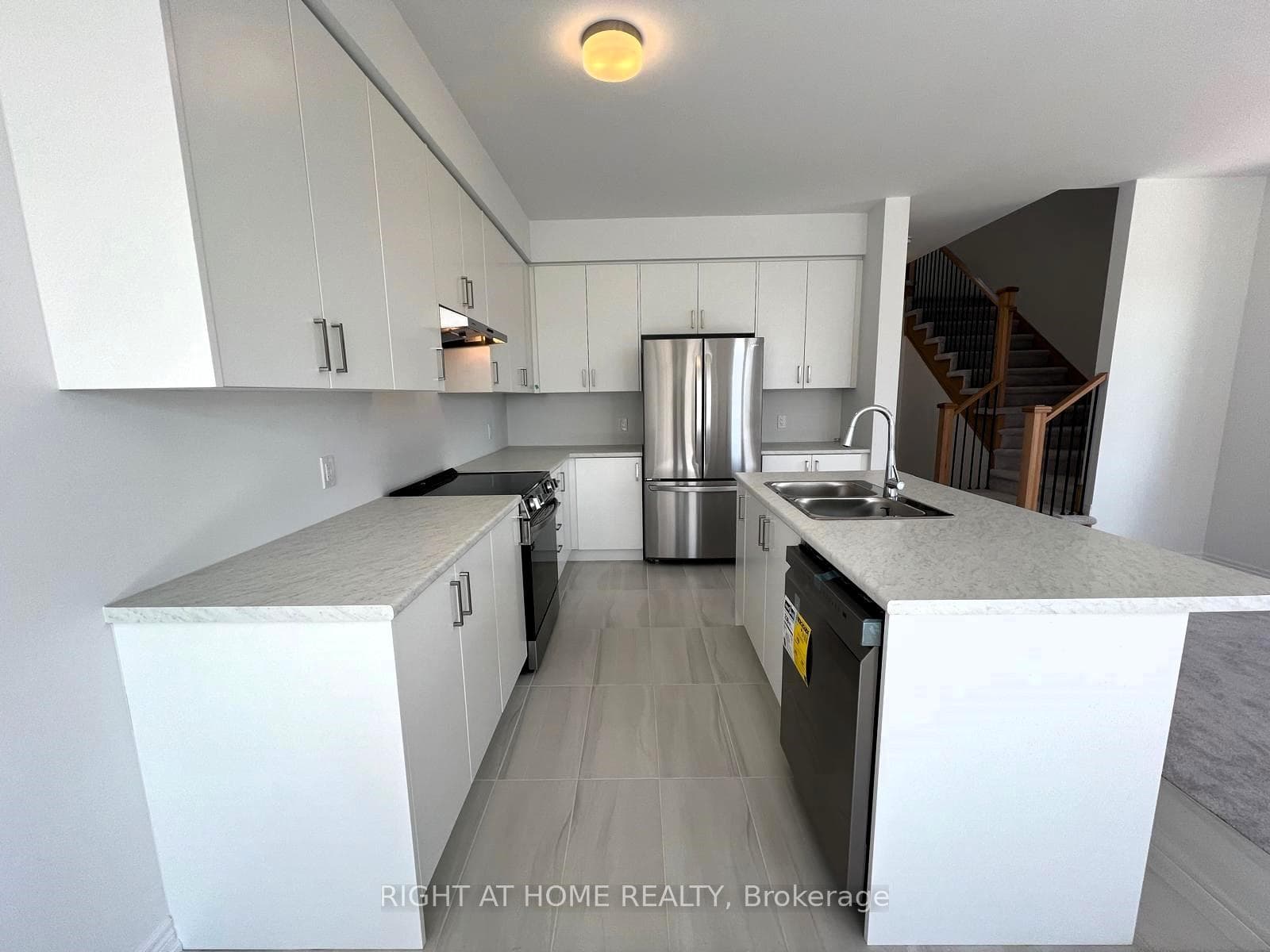 36 Gauley Drive photo 8