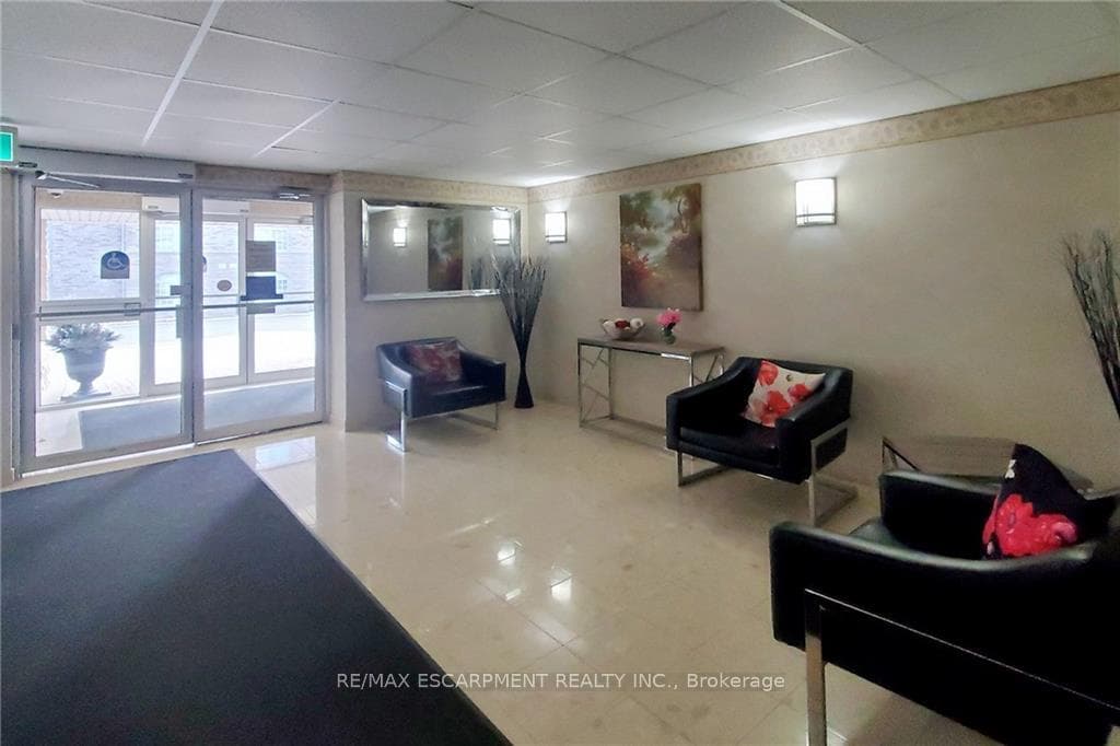 216 Plains Road Unit A205 photo 4