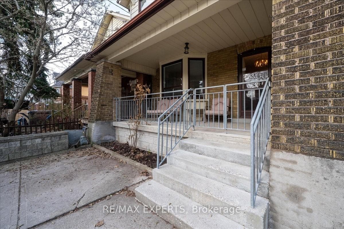 42 Atlas Avenue photo 4