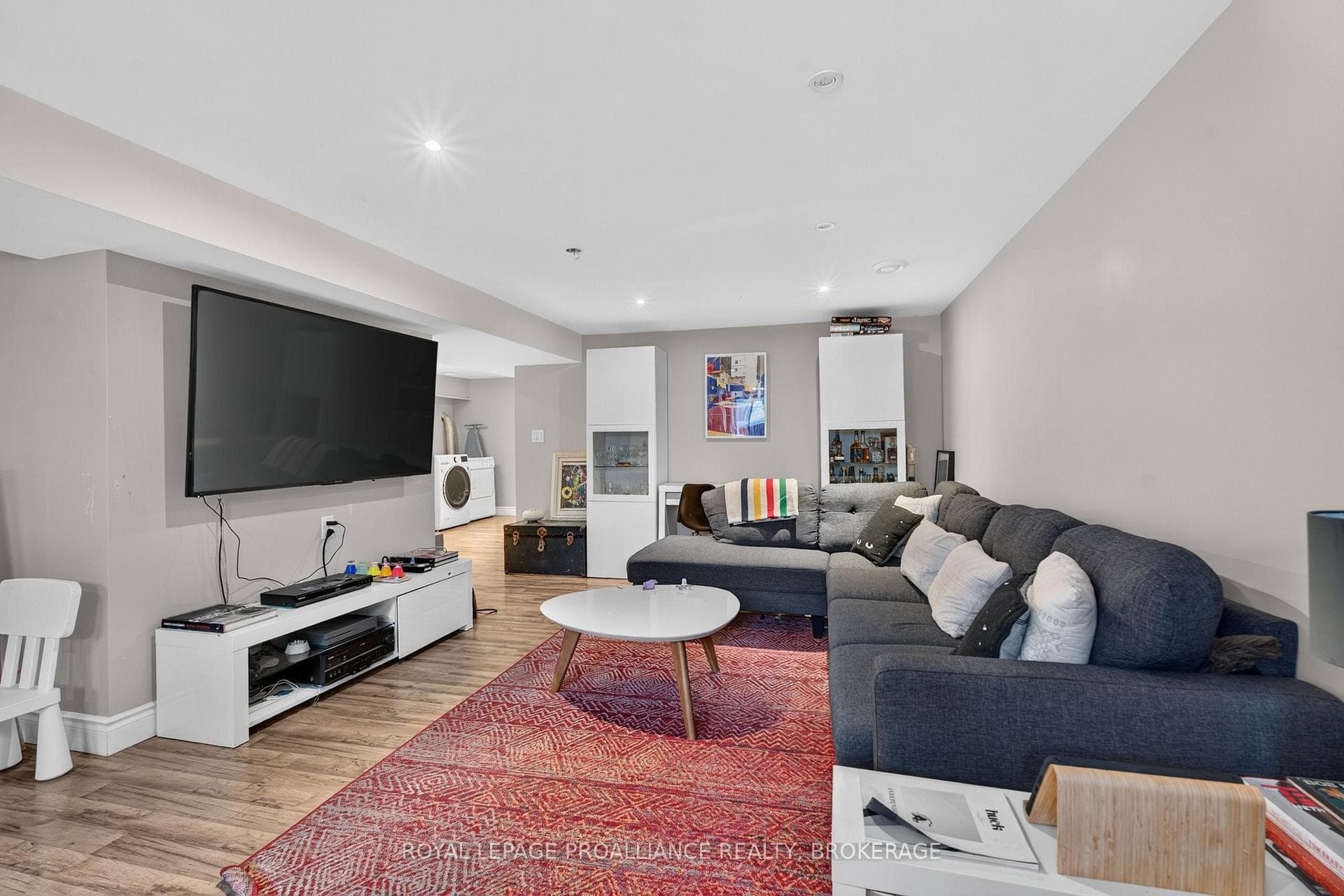 27 Elizabeth Avenue photo 22