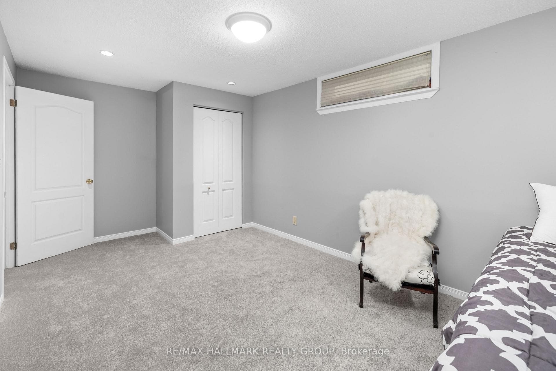 652 Thicket Way photo 46