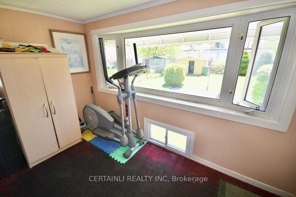 27 Dunkirk Drive photo 27