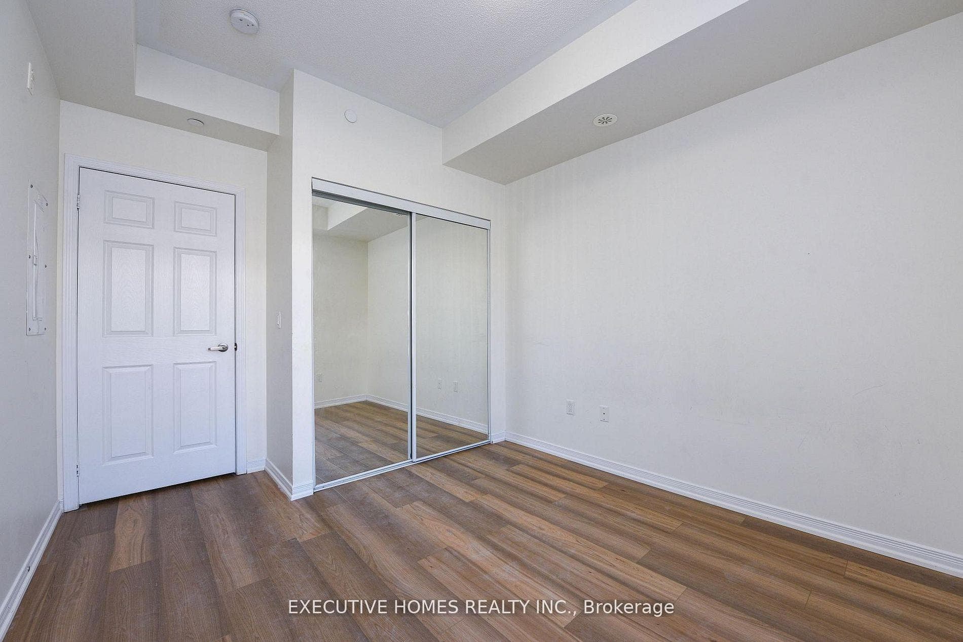 54 Sky Harbour Drive Unit 101 photo 23