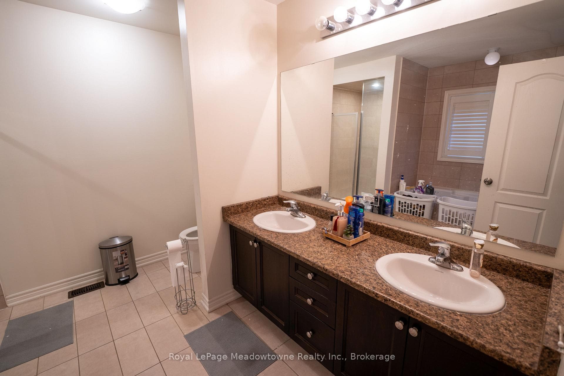 1528 Chretien Street photo 25